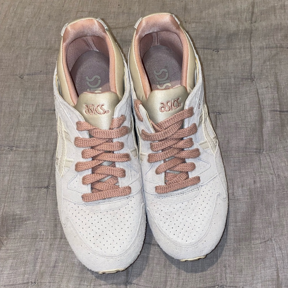 Asics gel-lyte casual shoes